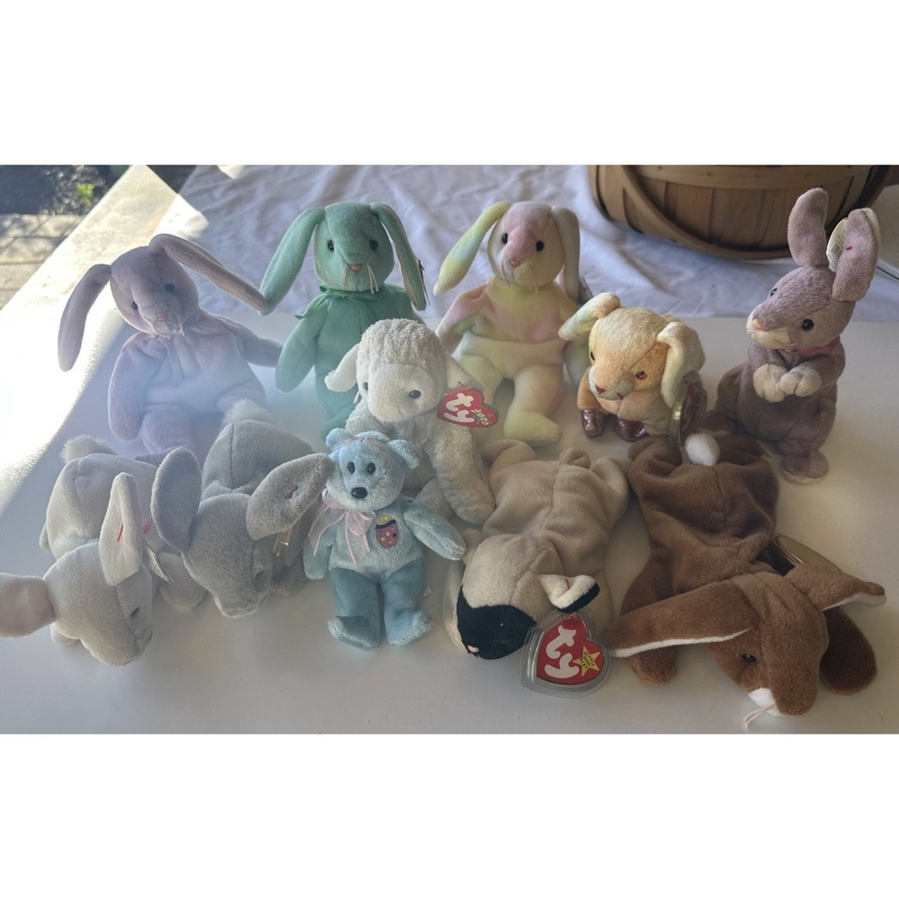 TY 1996 Beanie Babies Set of 11 Easter Theme 9 w/tags (17-4)
